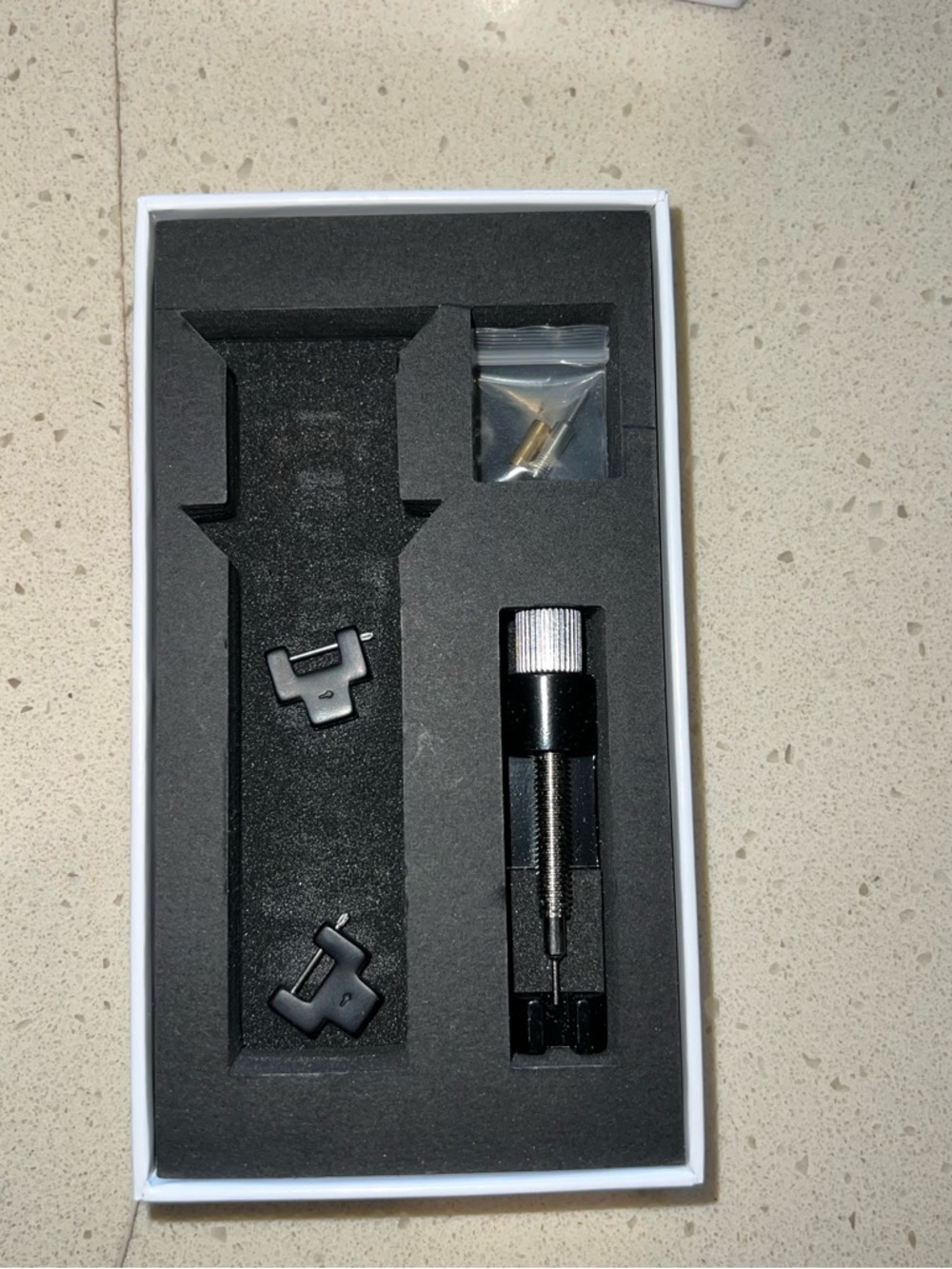 Solace Slim Perma Black Apple Watch Band (42/44/45MM) with Tool Kit NWT - Picture 3 of 7
